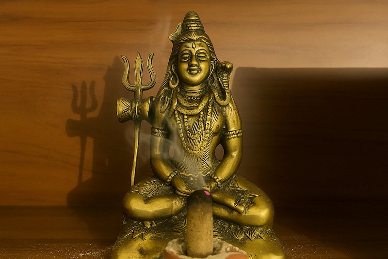 The Golden Garland of Praise: Shiva Swarnamala Stuti